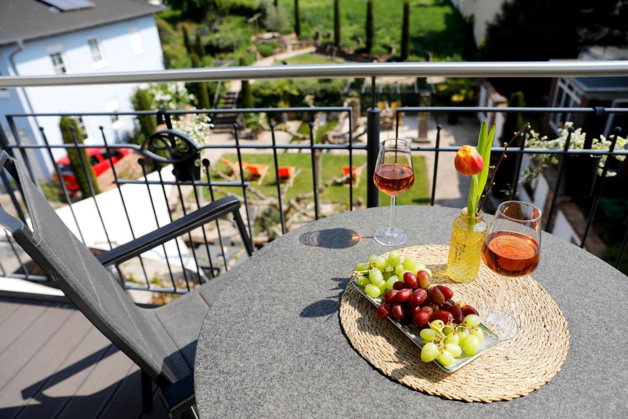 Casa Palatina Bed and Breakfast Grosskarlbach Exteriör bild